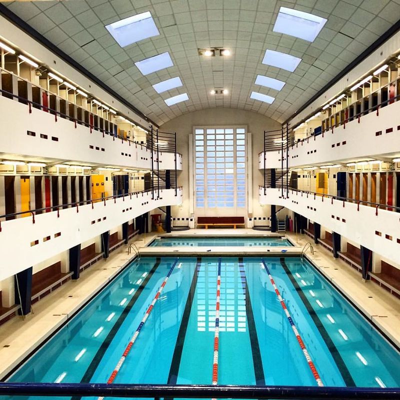 Piscine Château-Landon, Paris, France