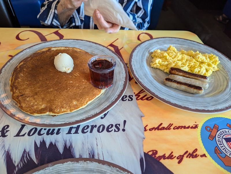 Plate-Sized Pancakes and Fluffy Stacks Plate-Sized Pancakes and Fluffy Stacks