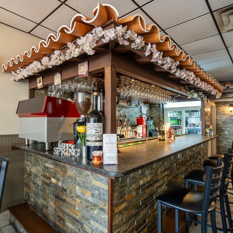Primavera Cafe Restaurant, Ludlow, MA