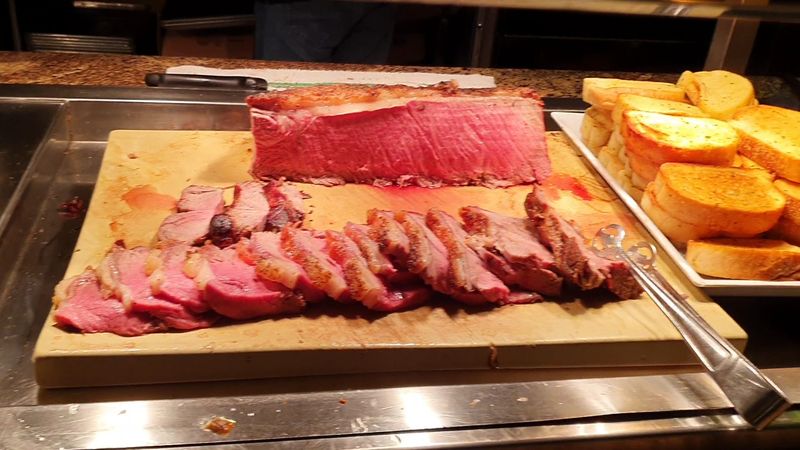 Prime Rib in a Seafood Palace Prime Rib in a Seafood Palace