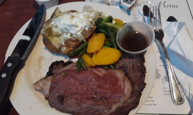 Prime Rib on the Carving Station