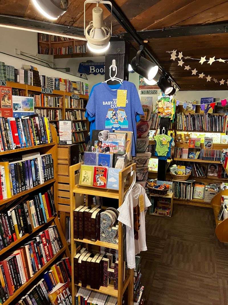 Puzzles, Totes, and Bookish Gifts Puzzles, Totes, and Bookish Gifts