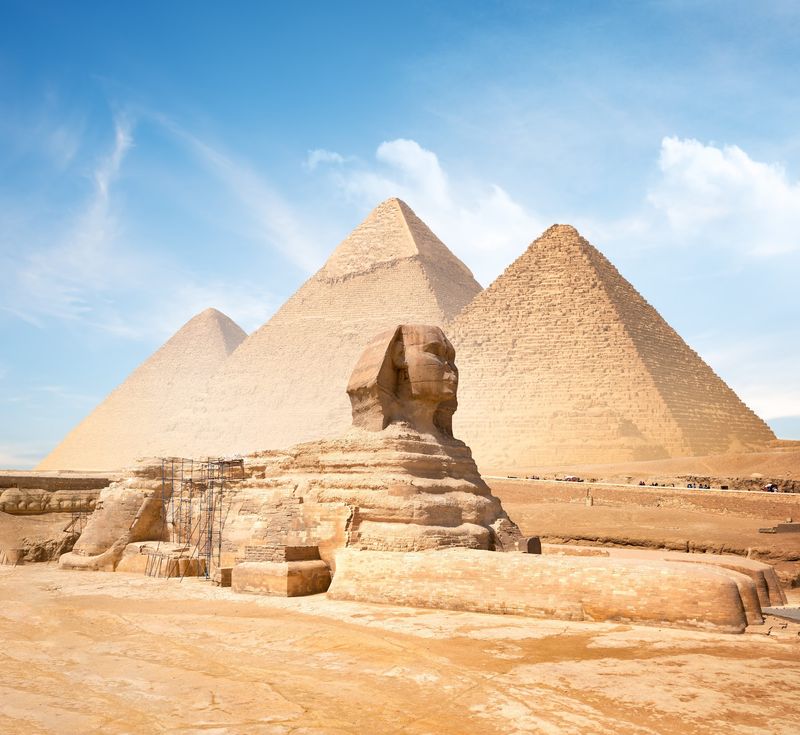 Pyramids of Giza Pyramids of Giza