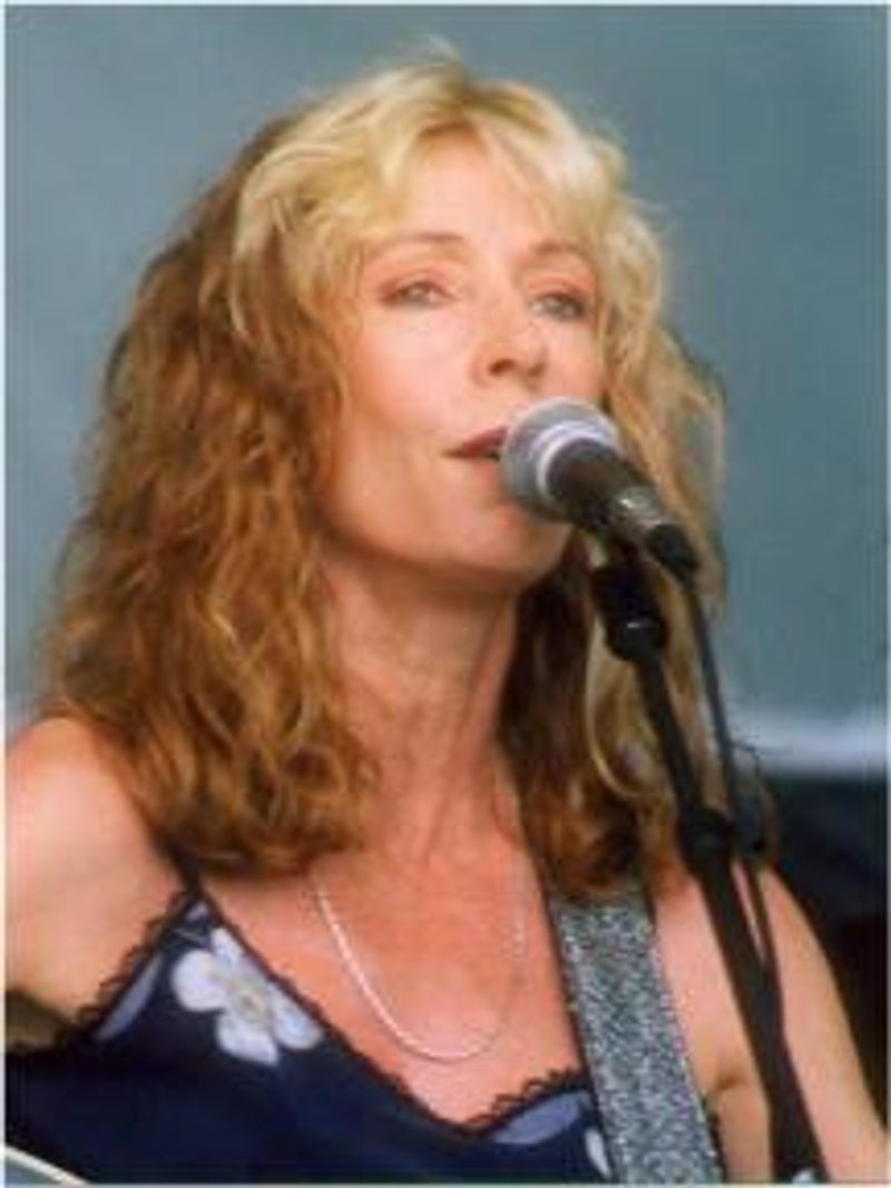 Queen of Hearts by Juice Newton Queen of Hearts by Juice Newton