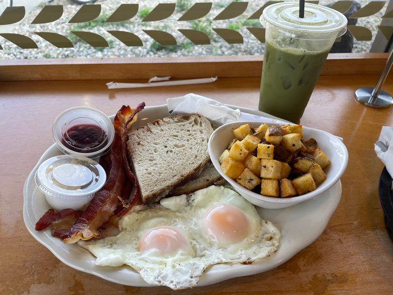 Quiche, Hash and Big Breakfast Plates