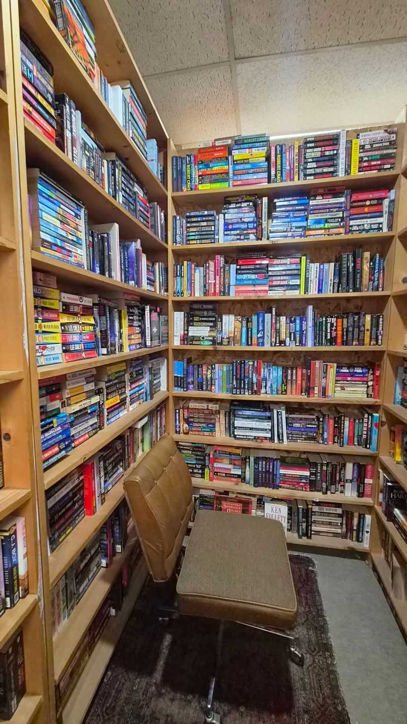 Reading Nooks Around Every Corner