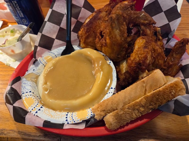 Real Mashed Potatoes and Grandma-Style Gravy Real Mashed Potatoes and Grandma-Style Gravy