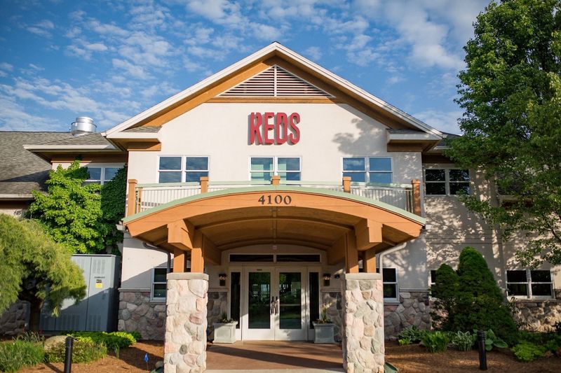 Reds at Thousand Oaks, Grand Rapids, Michigan Reds at Thousand Oaks, Grand Rapids, Michigan