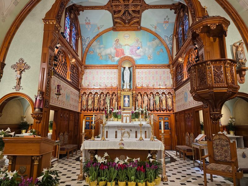 Relics of Saints Close at Hand Relics of Saints Close at Hand