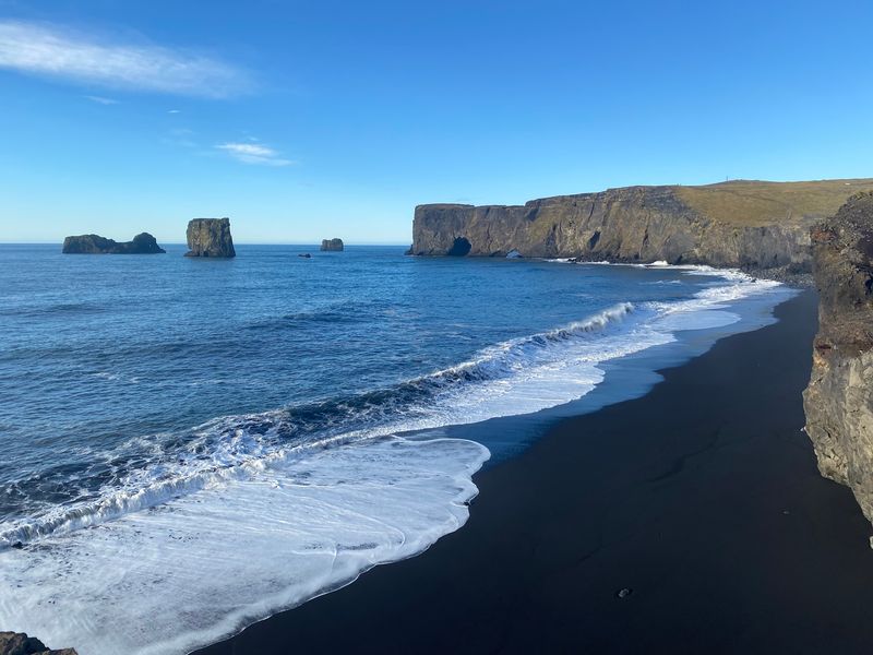 Reynisfjara Black Sand Beach, Iceland Reynisfjara Black Sand Beach, Iceland