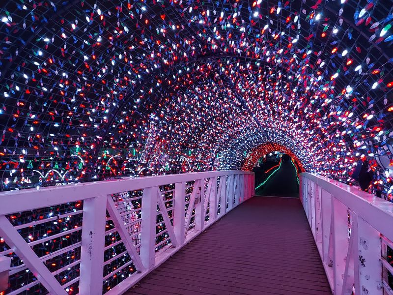 Rhema Christmas Lights, Oklahoma, Broken Arrow Rhema Christmas Lights, Oklahoma, Broken Arrow