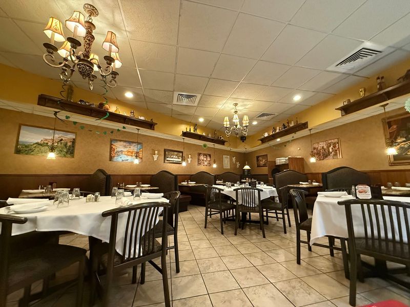 Roman Village Cucina Italiana, Dearborn, Michigan