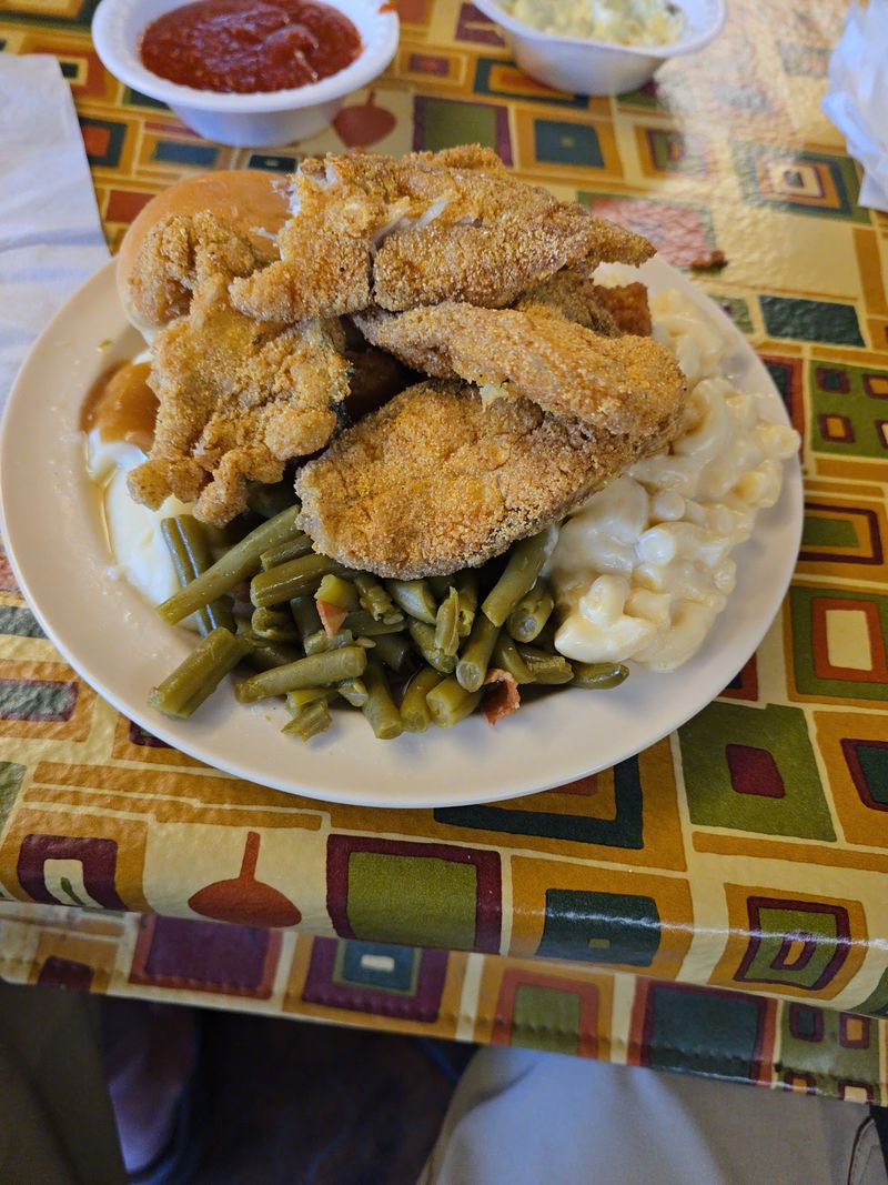 Ron's Catfish, Jonesboro, AR Ron's Catfish, Jonesboro, AR