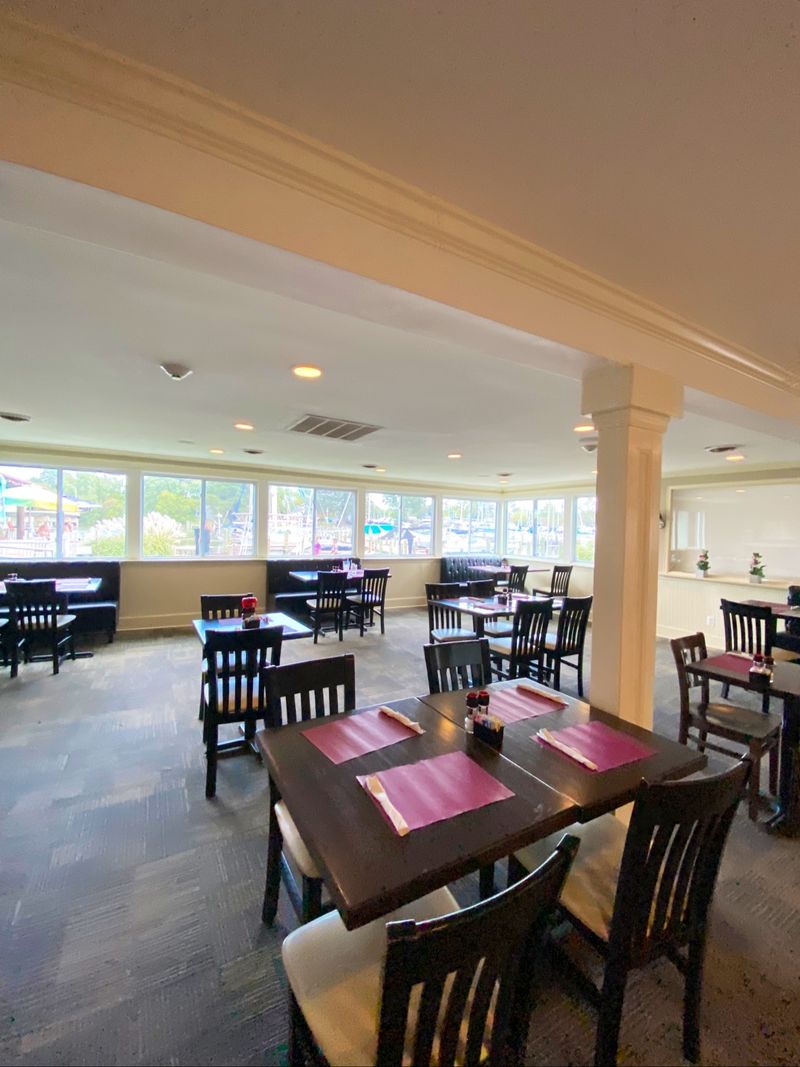 Room for Birthdays, Brunch, and the Whole Crew Room for Birthdays, Brunch, and the Whole Crew