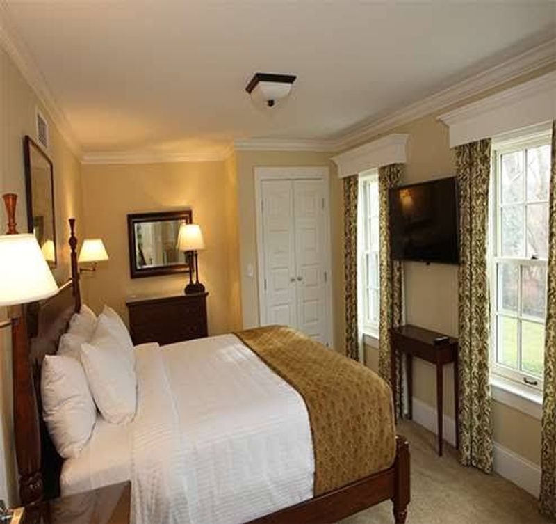 Rooms That Turn Dinner Into a Getaway Rooms That Turn Dinner Into a Getaway