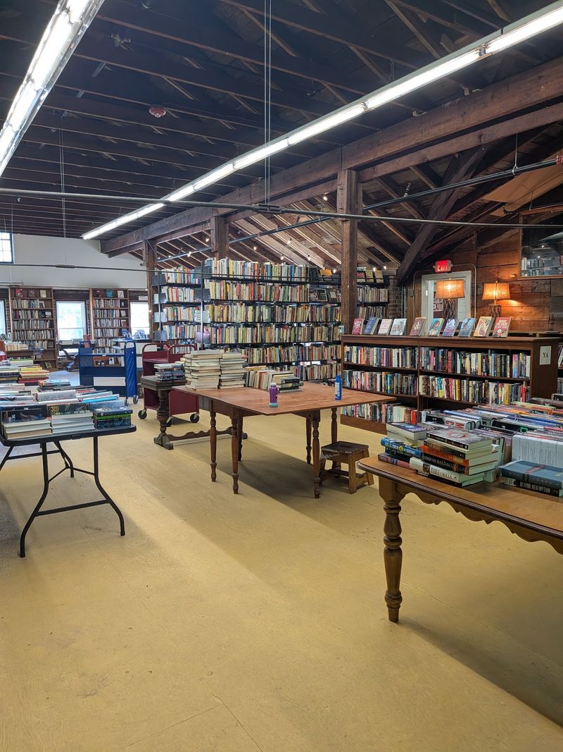 Roundabout Books, Greenfield, MA Roundabout Books, Greenfield, MA