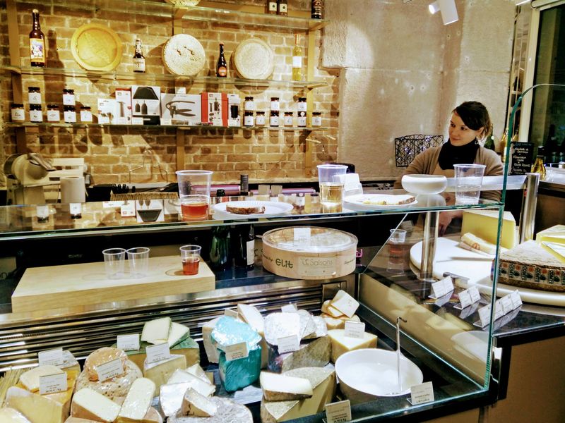 Saisons Fromagerie & Bar Ă Fromages, 3rd Arrondissement, Paris Saisons Fromagerie & Bar Ă Fromages, 3rd Arrondissement, Paris