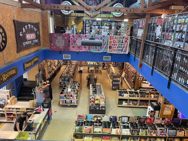 Salzer's Records, Ventura, California Salzer's Records, Ventura, California
