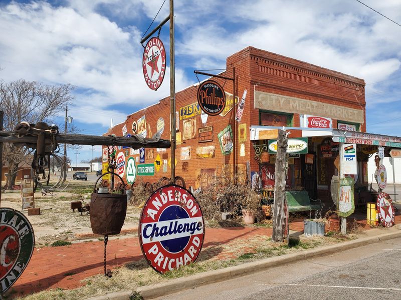 Sandhill Curiosity Shop, Oklahoma, Erick Sandhill Curiosity Shop, Oklahoma, Erick