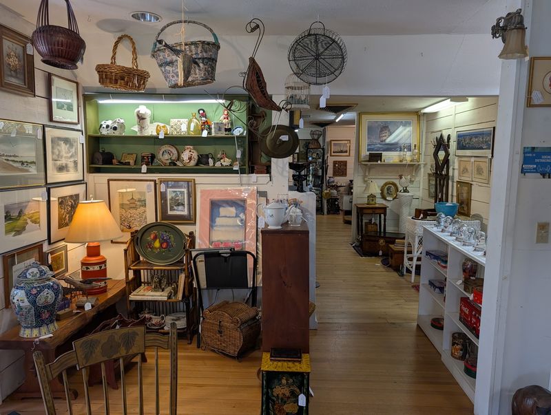 Sandwich Antiques Center Gallery, Sandwich, MA Sandwich Antiques Center Gallery, Sandwich, MA