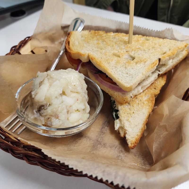 Sandwiches With a Twist Sandwiches With a Twist