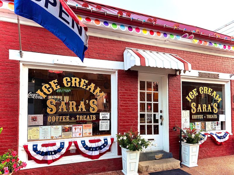 Sara's Ice Cream, Ste. Genevieve, Missouri