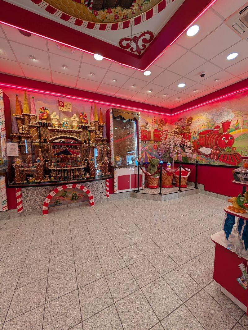 Sarris Candies Chocolate Factory, Canonsburg, Pennsylvania