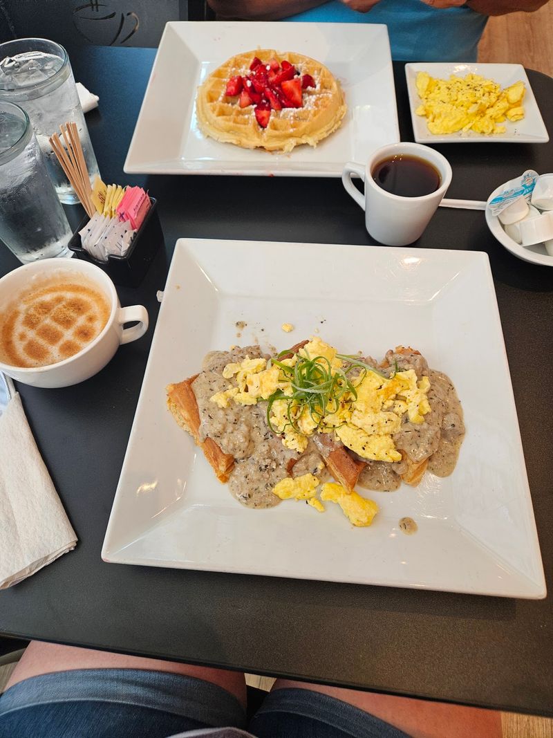 Sausage Gravy That Sticks Around