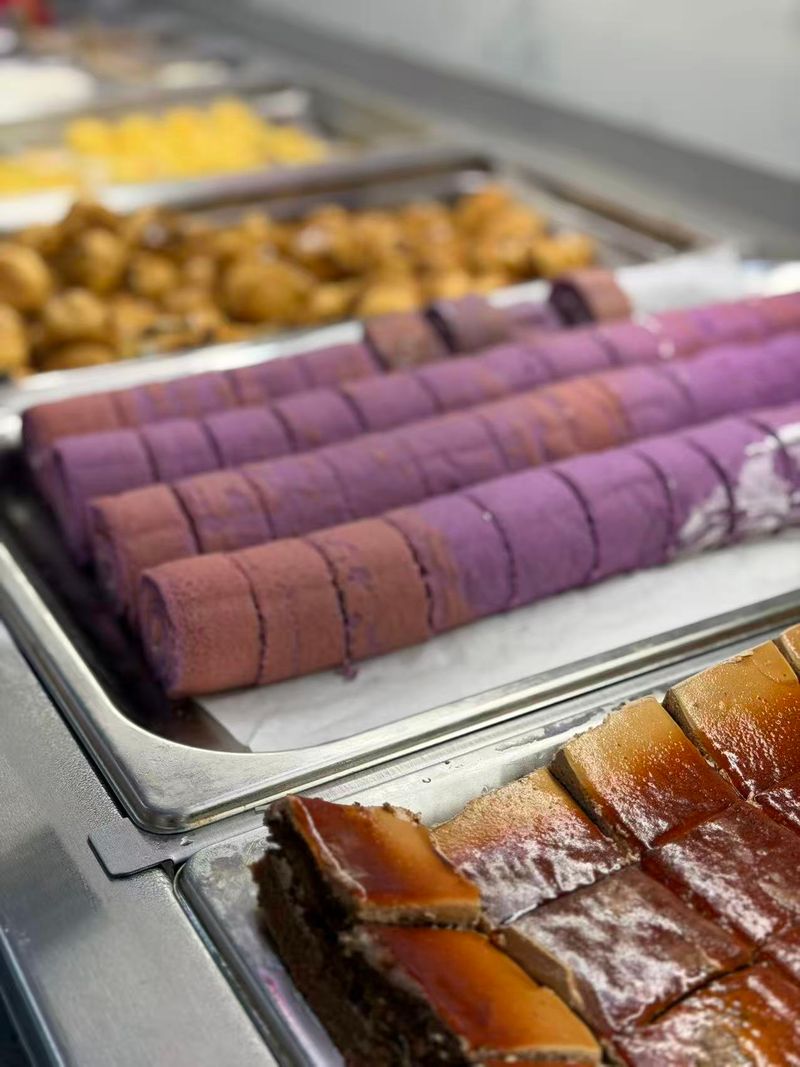 Save Room For Ice Cream And Sweet Bites