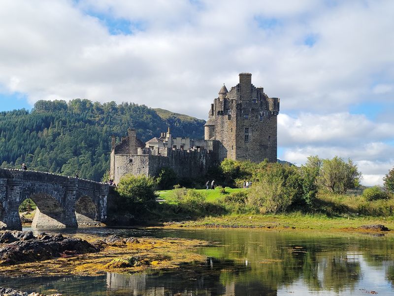 Scotland: Highlands and Historic Castles