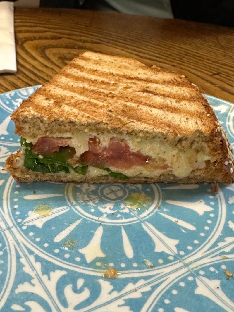 Scratch-Made Burritos and Sandwiches With Big Names