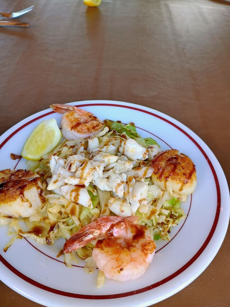 Seafood Beyond the Crab Seafood Beyond the Crab