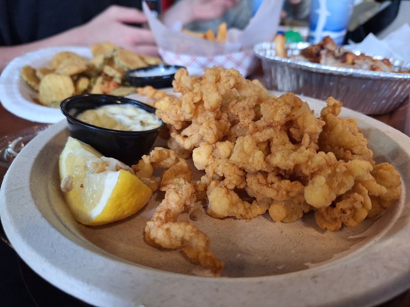 Seafood Sidekicks Worth the Detour Seafood Sidekicks Worth the Detour