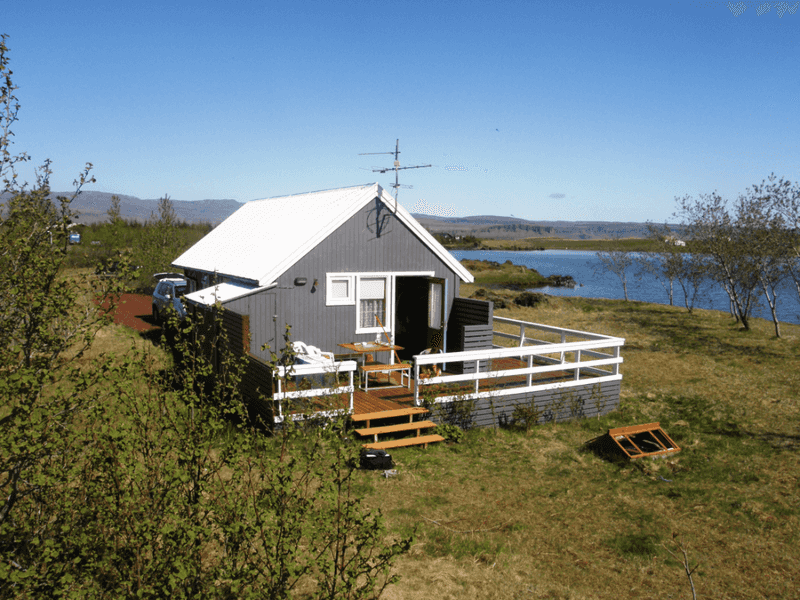 Secluded Waterfront Cabin, Kirkjubæjarklaustur, Iceland