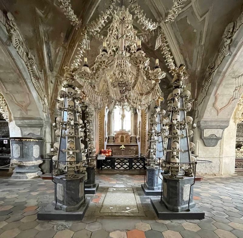 Sedlec Ossuary, Kutná Hora, Czech Republic Sedlec Ossuary, Kutná Hora, Czech Republic