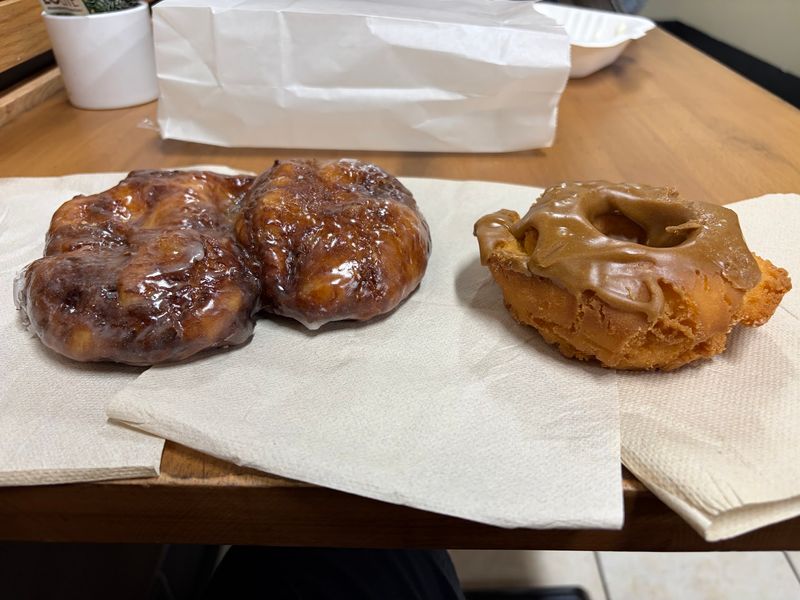Sedonuts Donut & Coffee Shop of Sedona, AZ, Sedona, AZ