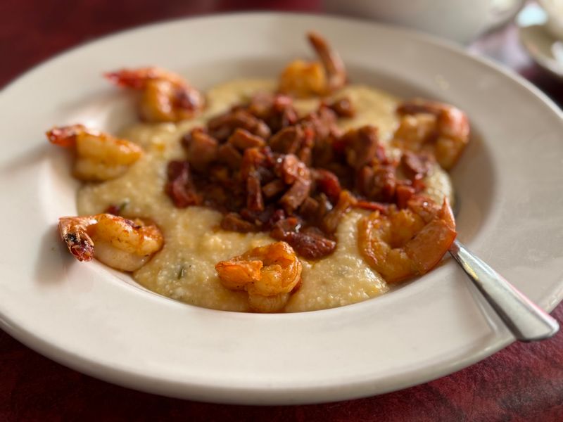 Shrimp and Grits Done the Southern Way
