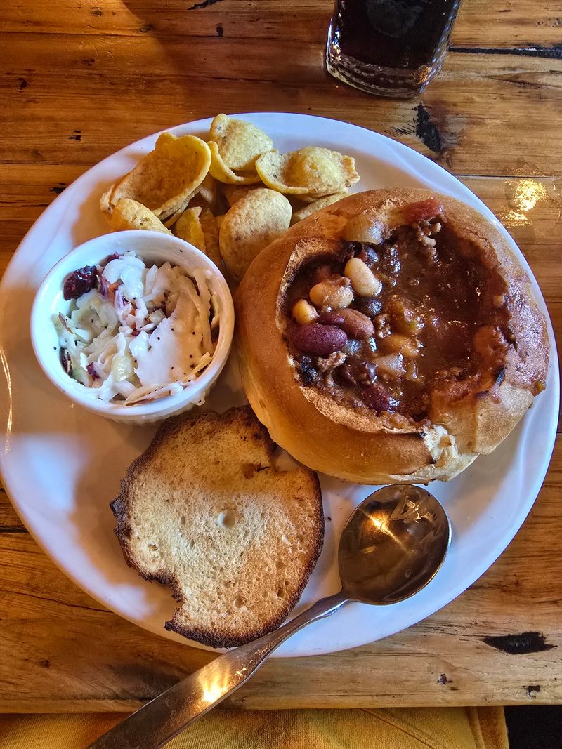 Small Plates, Bread Bowls and Shareable Boards
