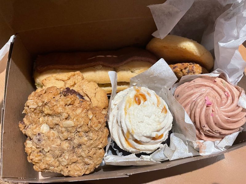 Specials That Reward the Early Bird