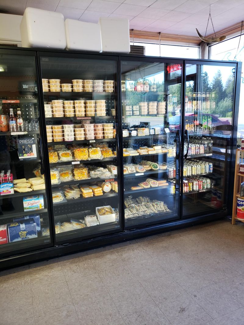 Spreads, Cheese Curds, And Every Snack A Car Ride Needs Spreads, Cheese Curds, And Every Snack A Car Ride Needs
