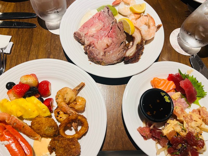 Sunday Brunch and Holiday Feasts