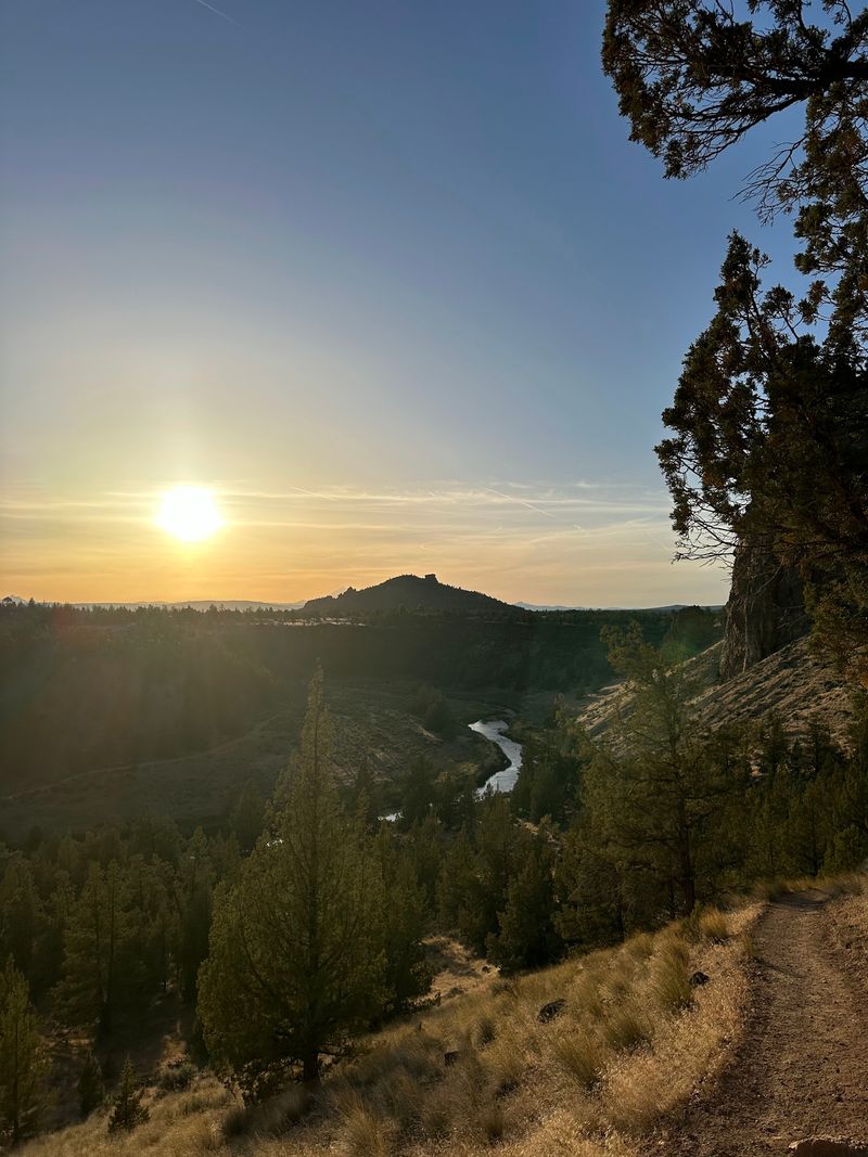 Sunrise, Sunset, and Quiet Shoulder Seasons Sunrise, Sunset, and Quiet Shoulder Seasons