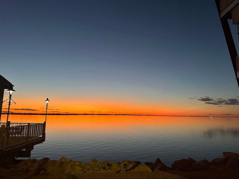 Sunsets Worth Timing Your Dinner Around Sunsets Worth Timing Your Dinner Around