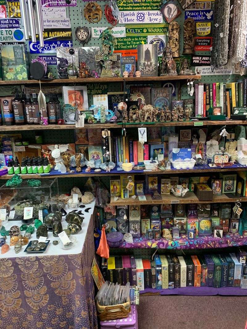 Tarot Decks and Card Collections Worth Browsing Tarot Decks and Card Collections Worth Browsing