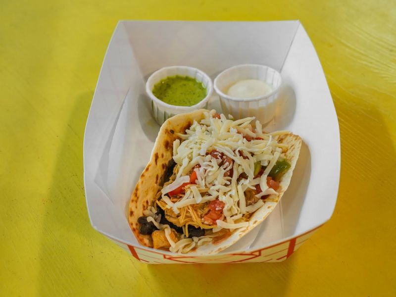 That Famous Green Cilantro Sauce That Famous Green Cilantro Sauce