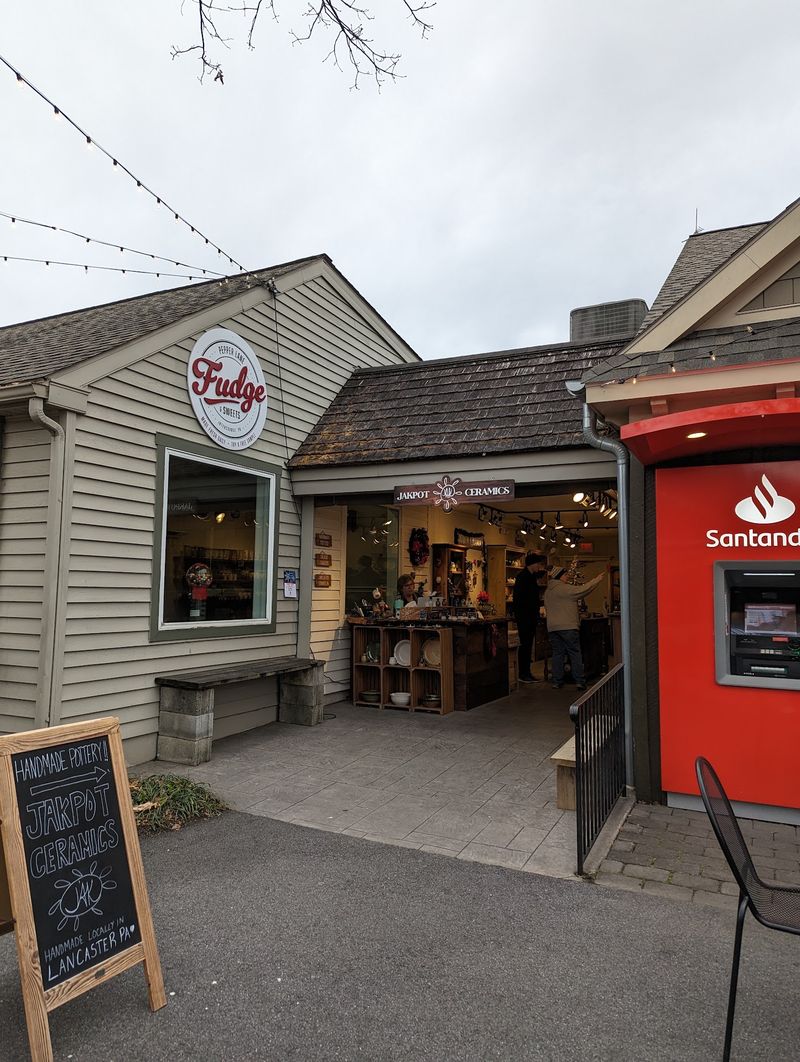 The Bake Shop at Kitchen Kettle Village