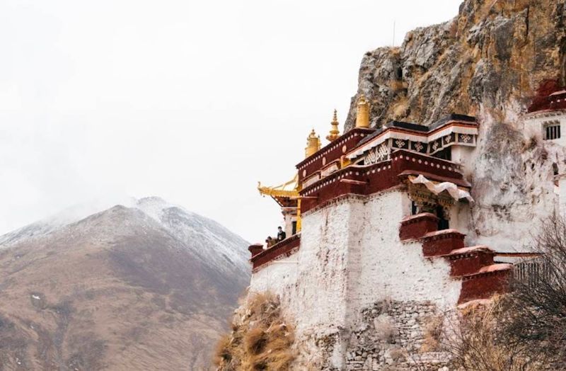 The Cliffside Temples The Cliffside Temples