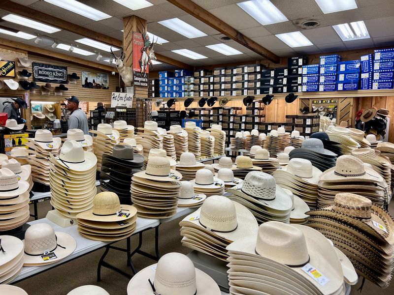 The Craft of Hat Shaping The Craft of Hat Shaping