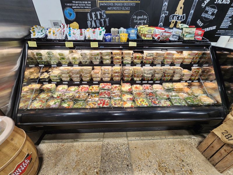 The Deli Counter That Makes Lunch Worth the Trip The Deli Counter That Makes Lunch Worth the Trip