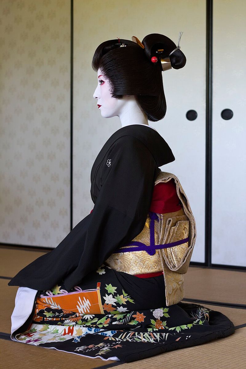 The First Geisha Were Men